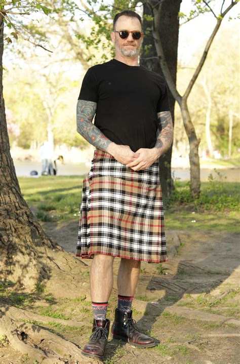 burberry kilt mens